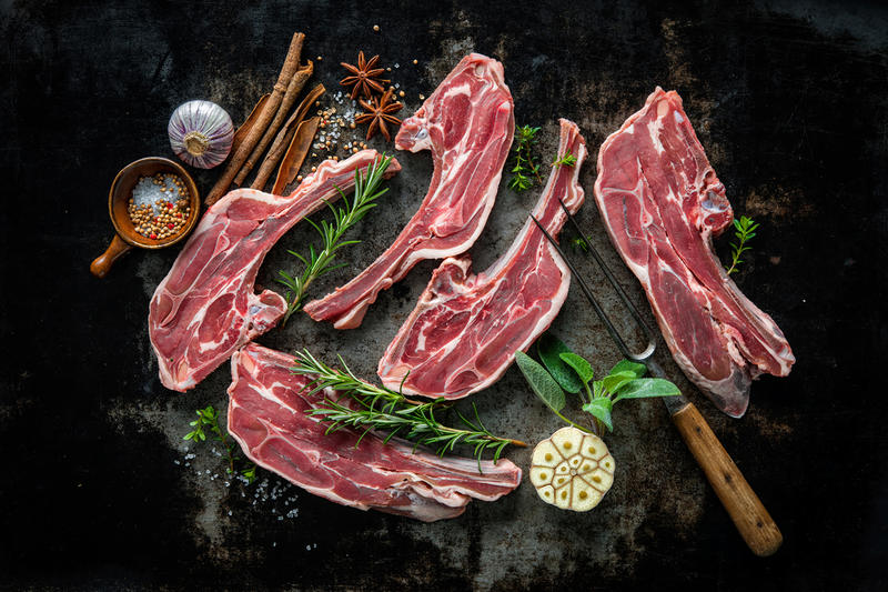 Como temperar a Carne de Cordeiro Como temperar a Carne de Cordeiro