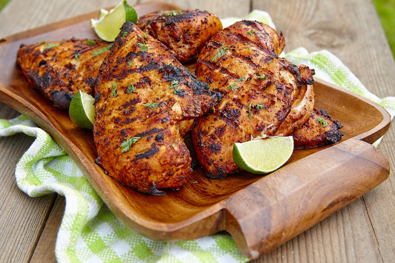 Peito de frango grelhado Peito de frango grelhado