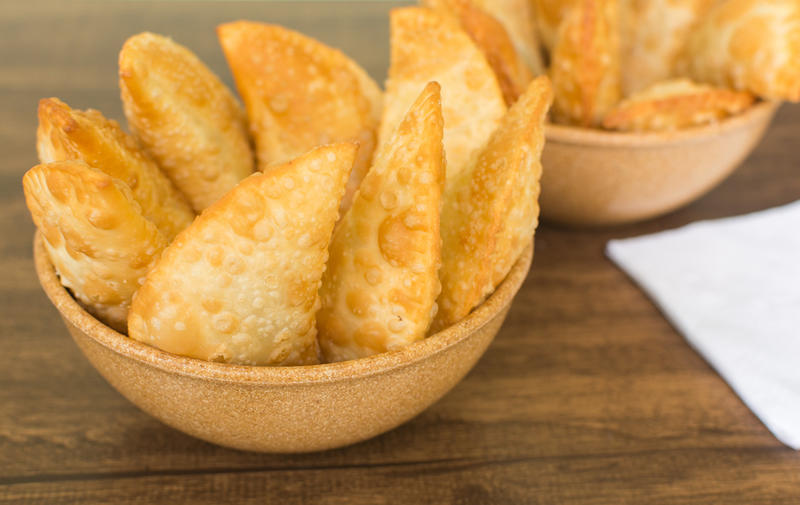 Como fazer pastel de ragu de cordeiro Como fazer pastel de ragu de cordeiro