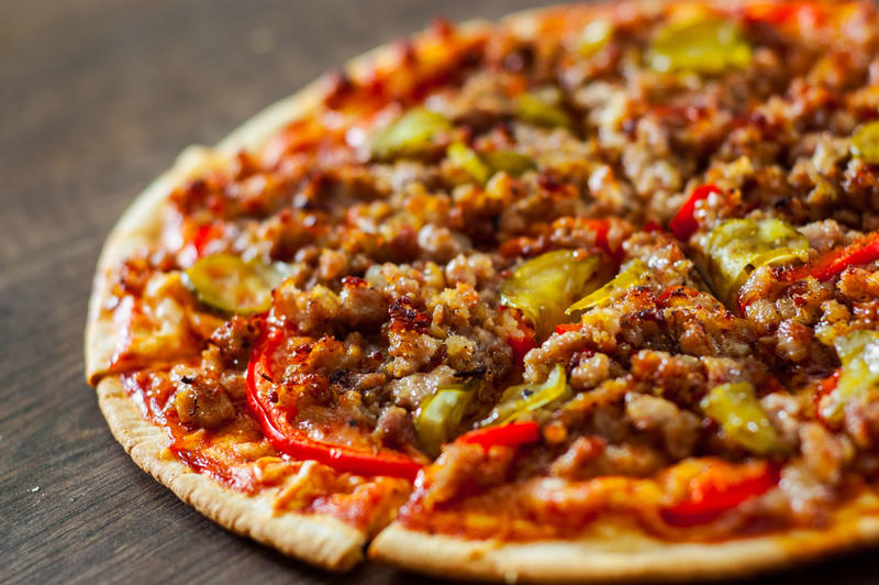 Como fazer pizza caseira de carne Como fazer pizza caseira de carne