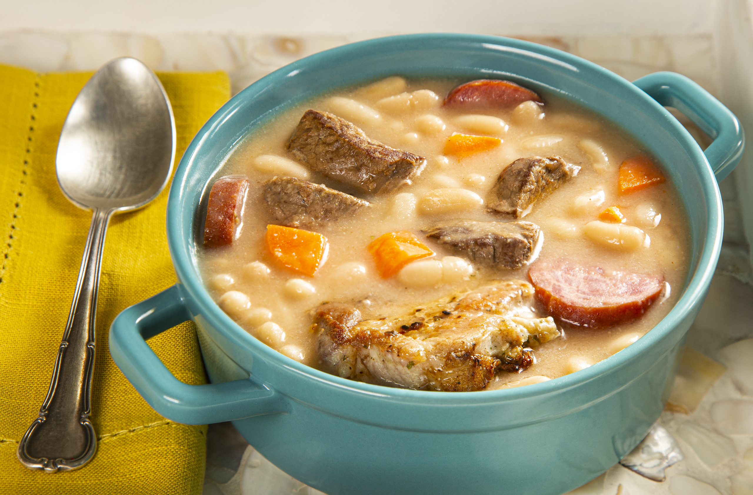 Cassoulet: aprenda a fazer a feijoada francesa Cassoulet: aprenda a fazer a feijoada francesa