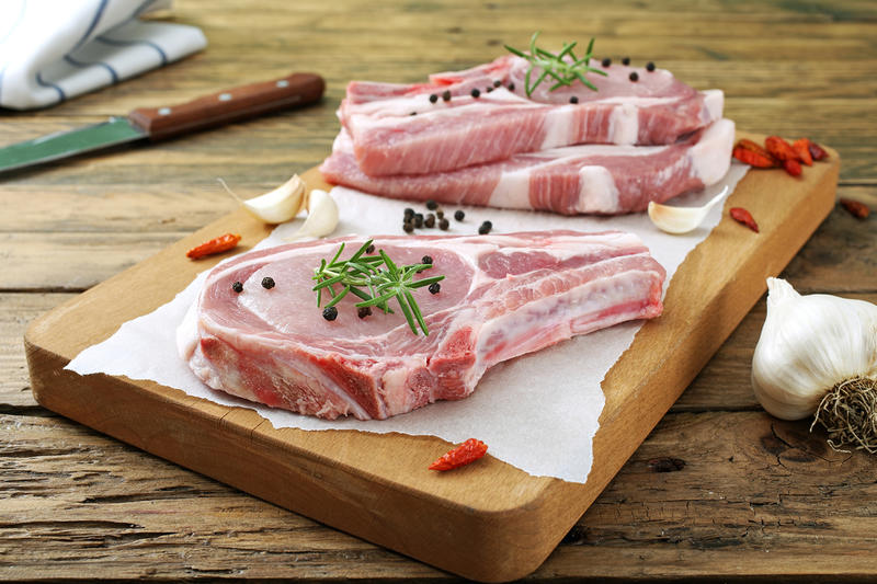 Como fazer bisteca de porco agridoce Como fazer bisteca de porco agridoce