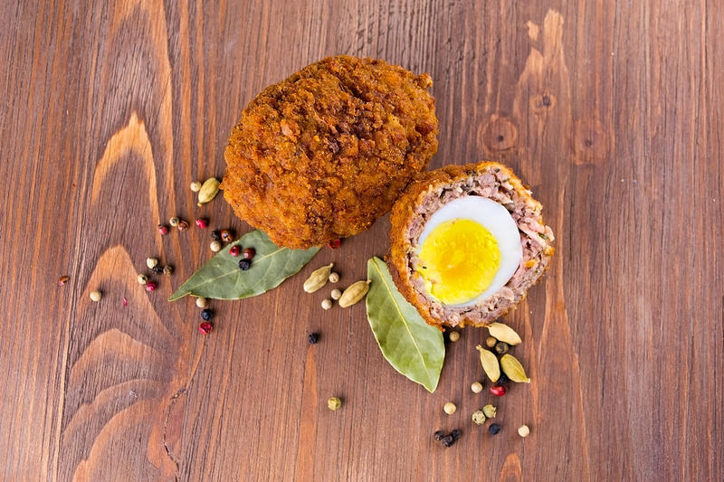 Cómo hacer Scotch egg o Huevo a la Escocesa Cómo hacer Scotch egg o Huevo a la Escocesa