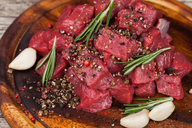 Espaguete com vinho tinto e panceta Espaguete com vinho tinto e panceta