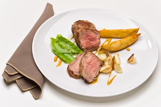 Como fazer rosbife com batatas, ervilhas e cebola Como fazer rosbife com batatas, ervilhas e cebola
