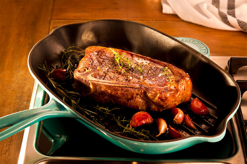 Como fazer new york steak com manteiga de ervas Como fazer new york steak com manteiga de ervas
