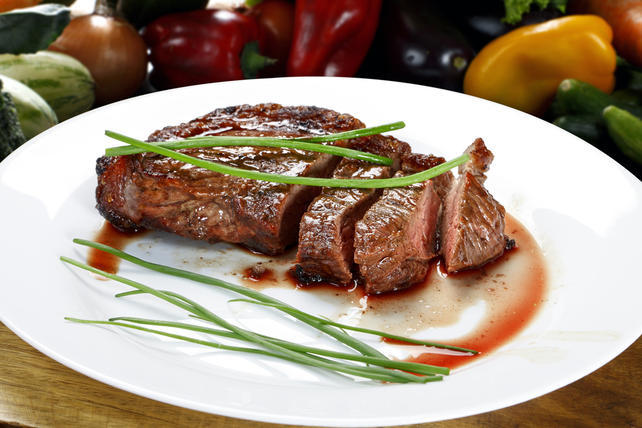 Cómo hacer asado de picaña (tapa de cuadril) con mantequilla de hierbas Cómo hacer asado de picaña (tapa de cuadril) con mantequilla de hierbas