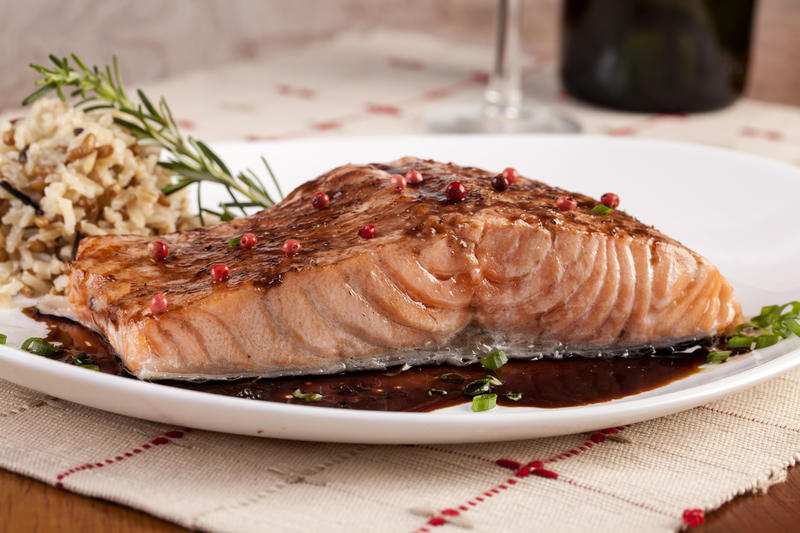 Receita de salmão Minerva grelhado com shoyu Receita de salmão Minerva grelhado com shoyu